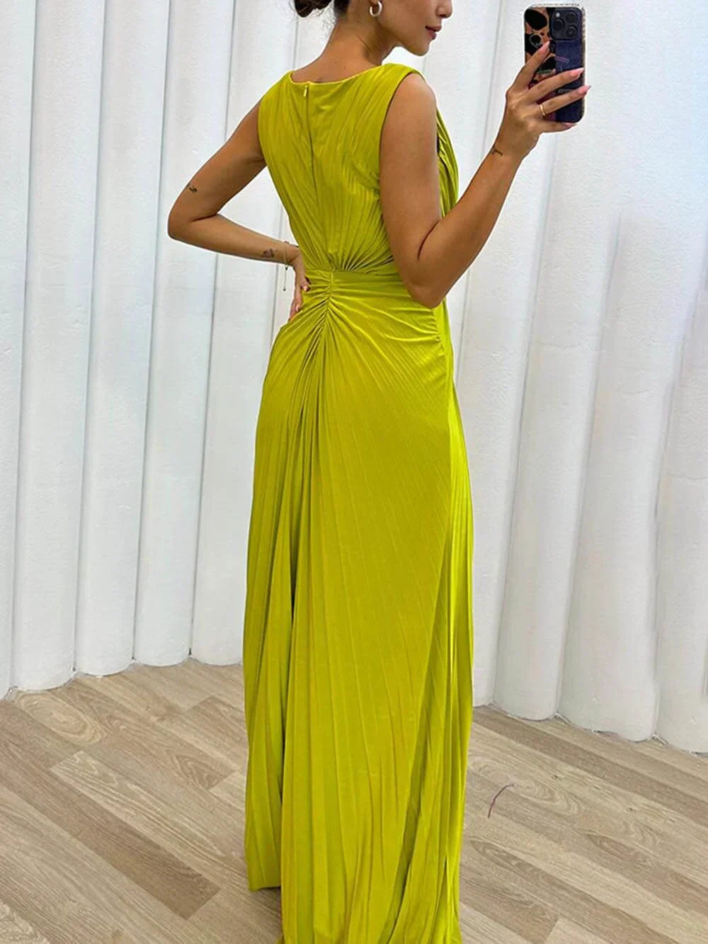 Vestido de Noche Maxi Plisado Davine