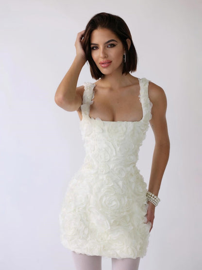 Jennifer | Vestido Mini Corset Blossom Embrace