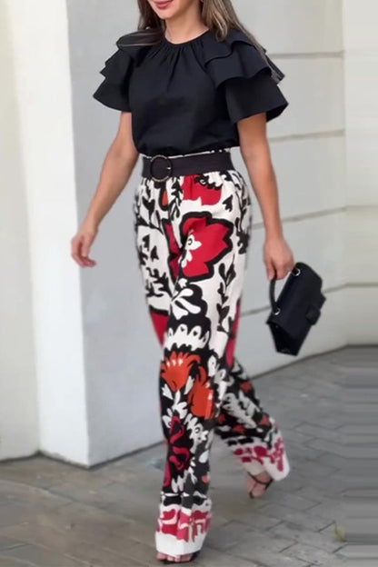 RILYNN – CONJUNTO DE DOS PIEZAS CON ESTAMPADO FLORAL Y VOLANTES