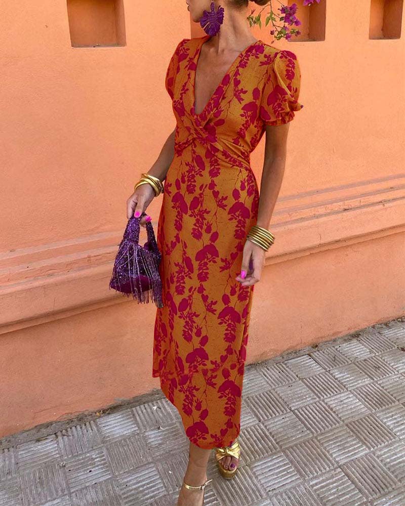 Aria™ - Elegante Vestido Maxi con Escote en V y Patrón de Hojas