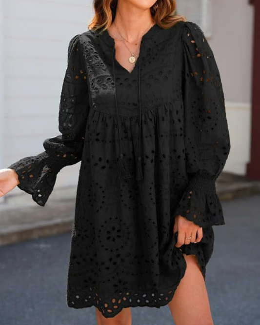 Paisley - Vestido Midi Elegante con Corte Hueco