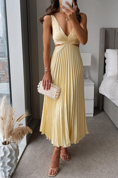 Iyla – Vestido Plisado Chic y Elegante