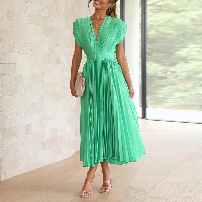 Adele - Vestido maxi con escote en V y pliegues