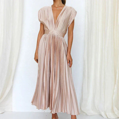 Adele - Vestido maxi con escote en V y pliegues