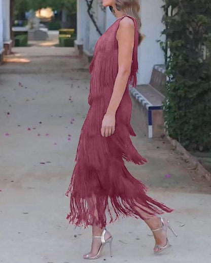 Vestido de flecos elegante Maya con hombros al aire