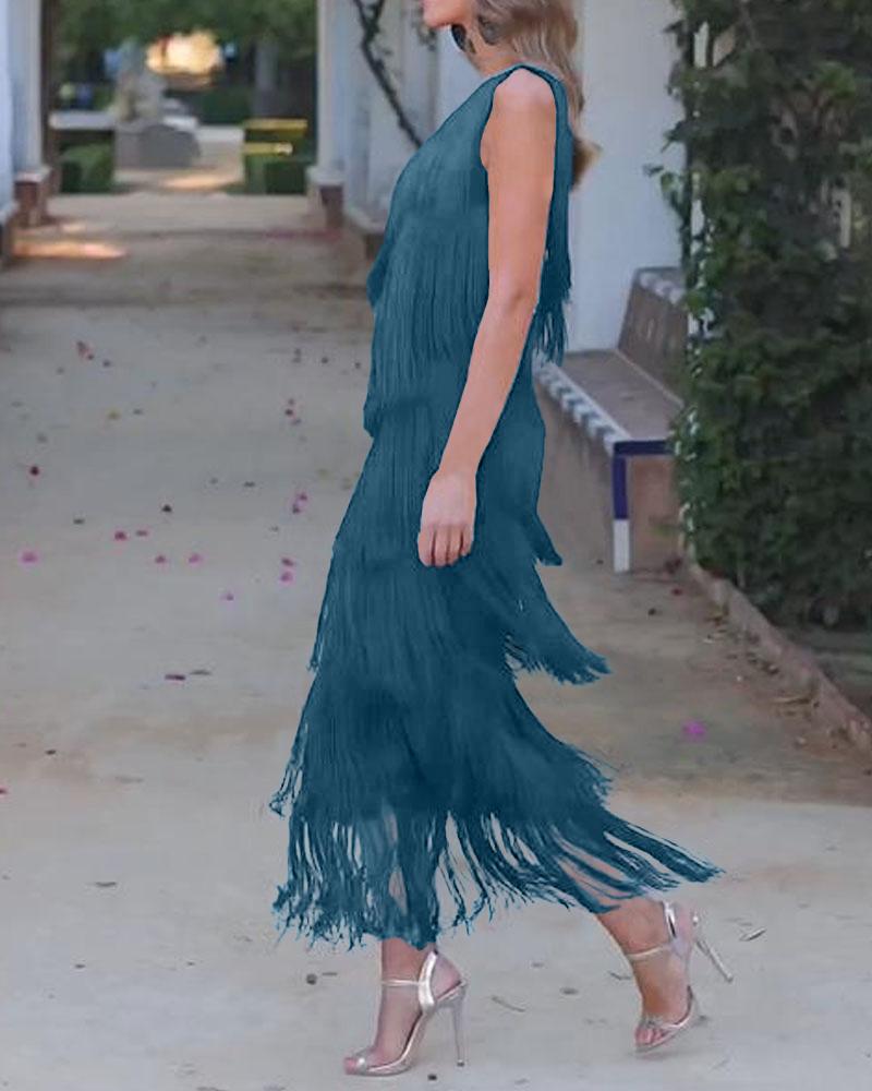 Vestido de flecos elegante Maya con hombros al aire