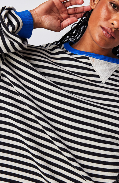 LINDA - SUÉTER OVERSIZED A RAYAS