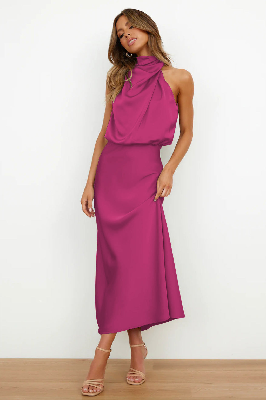 MADDIE – VESTIDO ELEGANTE CON ESCOTE DRAPEADO