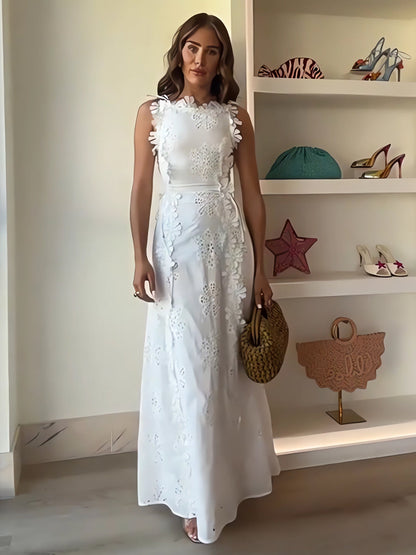 Éliora – Vestido Maxi de Encaje Floral con Tirantes Ajustables