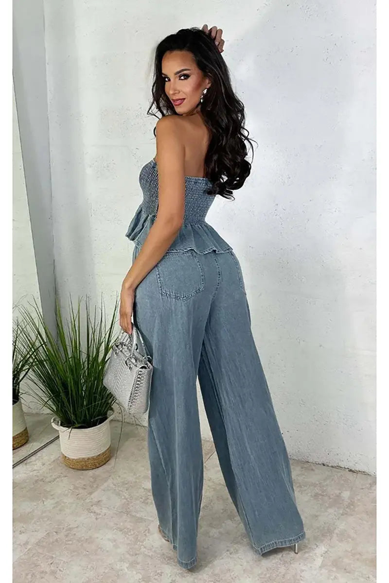 ISLA – CONJUNTO DE DOS PIEZAS EN DENIM ESTILOSO