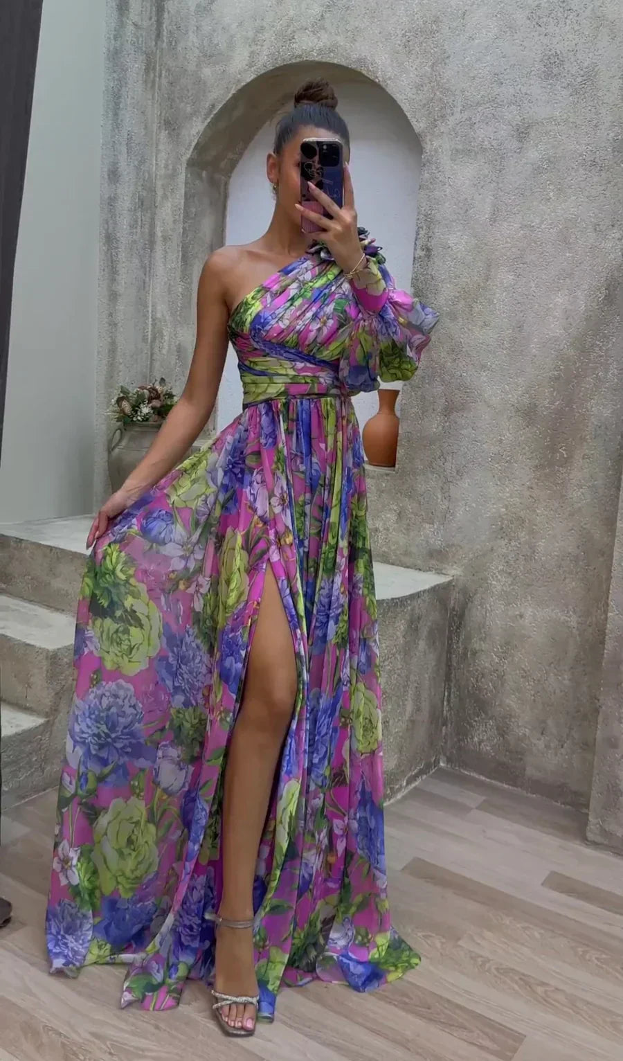 Isabella | Deslumbrante Vestido Fluido
