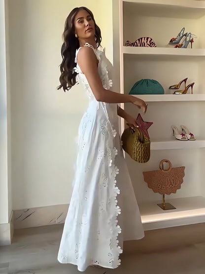 Éliora – Vestido Maxi de Encaje Floral con Tirantes Ajustables