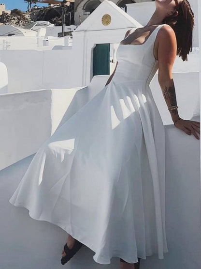 Elara | Vestido Midi de Corte Cuadrado Elegante