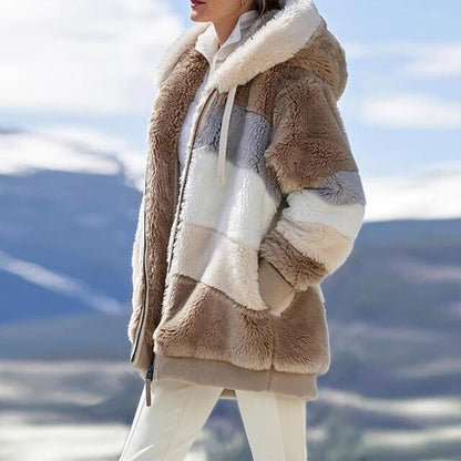 KAREN | Abrigo con Capucha Oversized de Piel Suave y Cálida