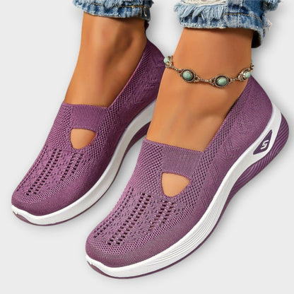 Zapatillas de paseo slip-on de malla confort