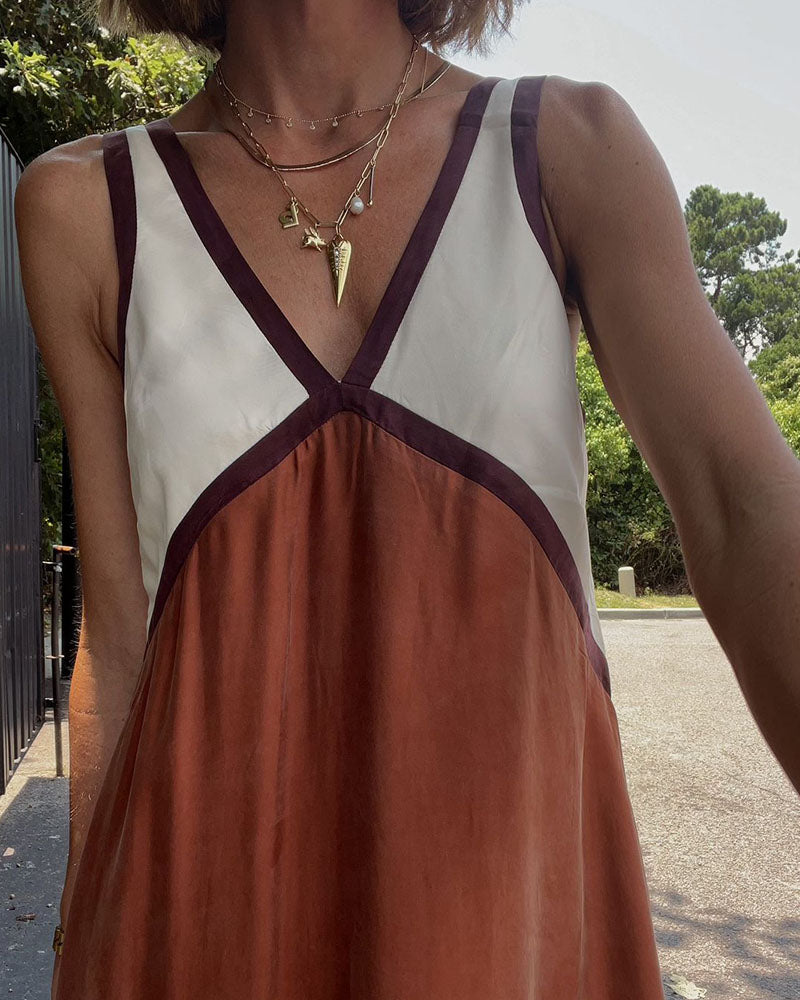 Laken – Vestido Maxi Ligero con Escote en V