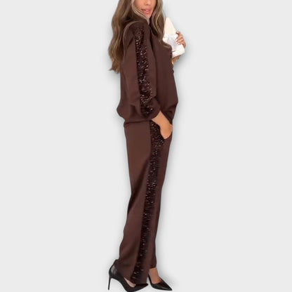 Conjunto Lounge con Bordado de Lentejuelas