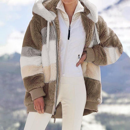 KAREN | Abrigo con Capucha Oversized de Piel Suave y Cálida