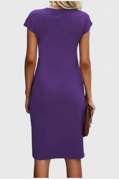 Katrina Vestido Midi Atemporal con Cuello Redondo y Detalle Drapeado