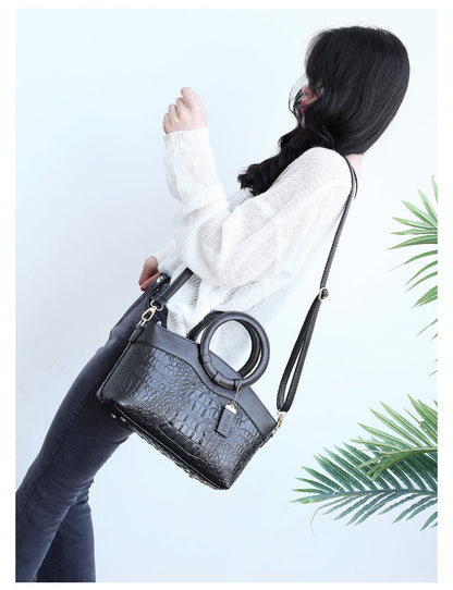 Alfrida | Bolso elegante con sofisticado grabado de cocodrilo