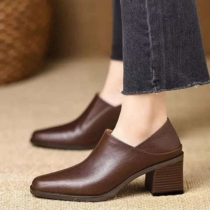 Aniceta - Elegantes Tacones de Cuero