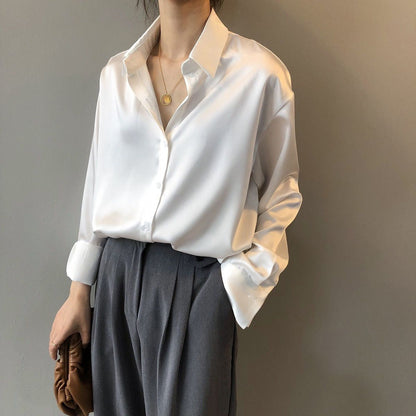 Celine – Blusa Clásica de Botones