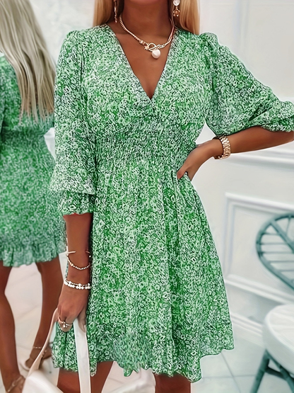 Evie | Vestido Mini Elegante con Volantes Florales