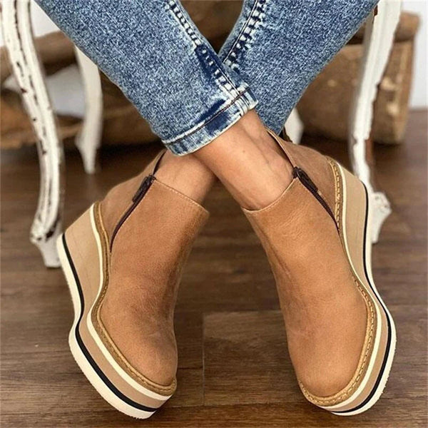 Botas Elegantes Slim-Fit de Cuero