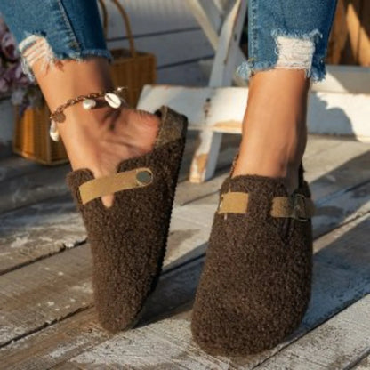 Zapatillas de Casa para Mujeres con Detalle de Hebilla y Comodidad Suave y Acogedora
