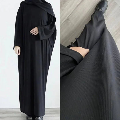 Ariane - Elegante Abaya de Punto con Cinturón y Bolsillos Laterales