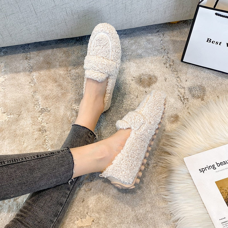 Azida – Zapatillas de Casa de Piel Sintética Cómodas