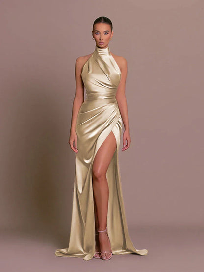 Livia | Vestido Elegante con Abertura