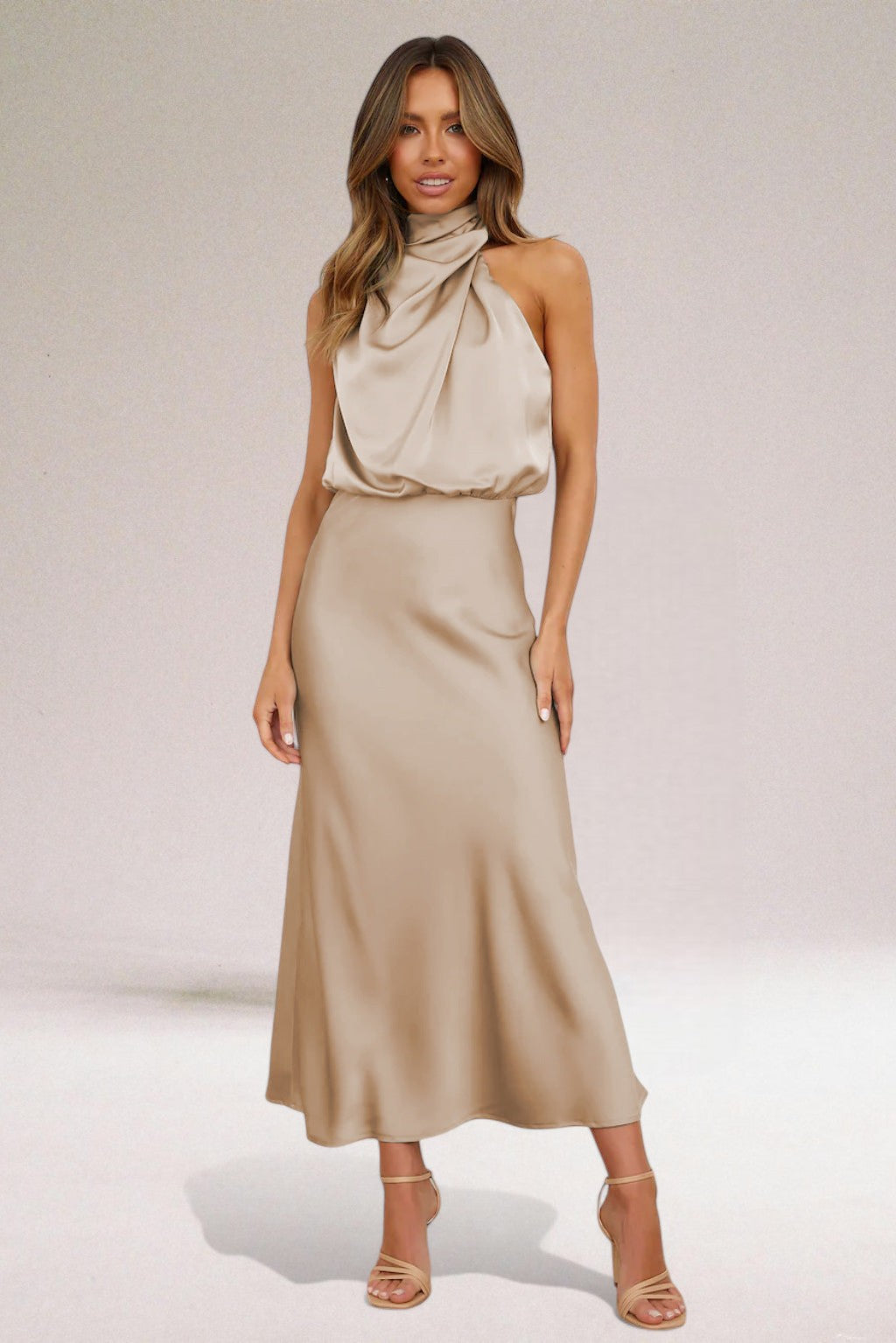 Élodie - Vestido de satén glamuroso con cuello halter.