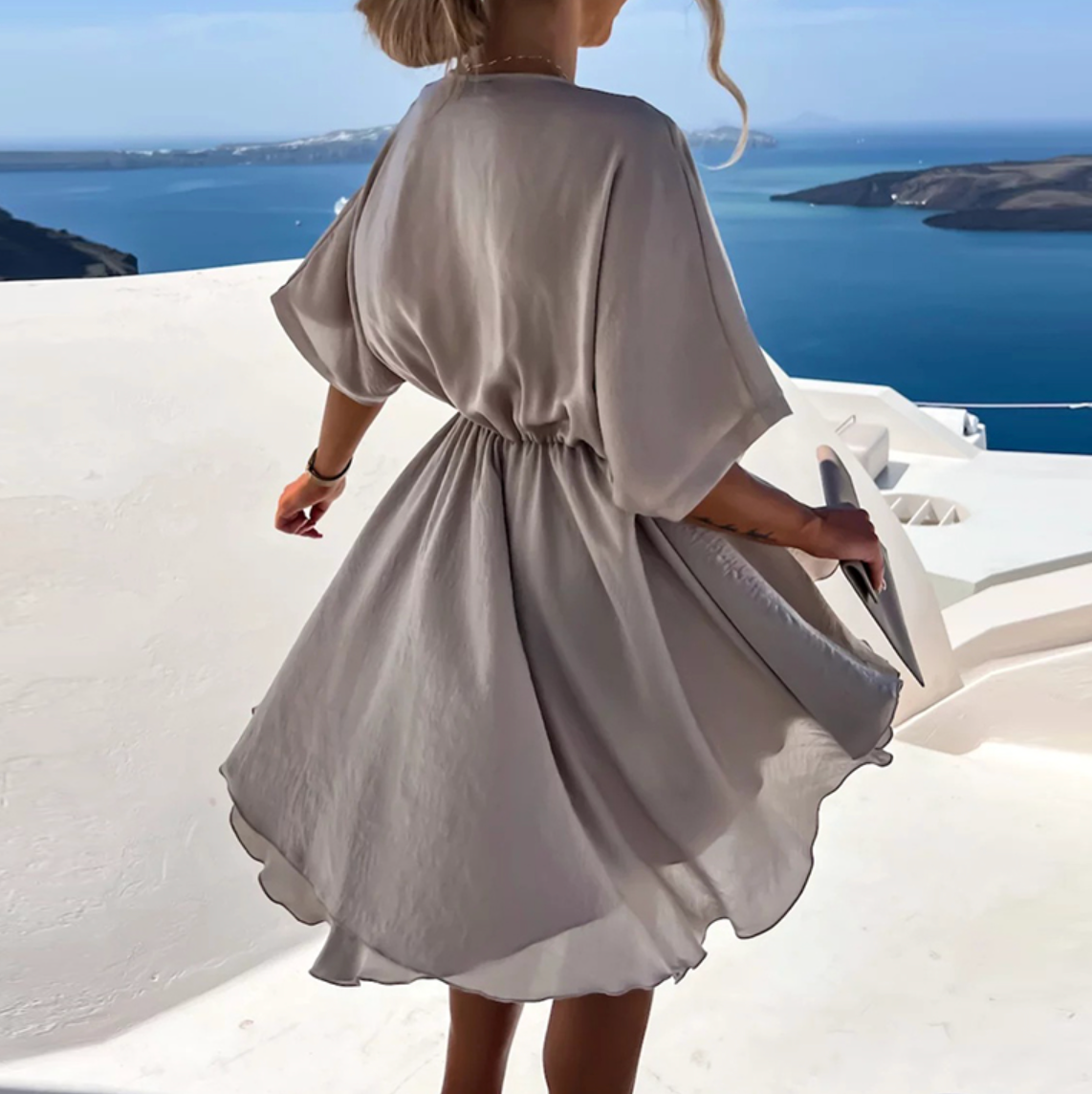 Kiana - Vestido Mini Fluido Chic