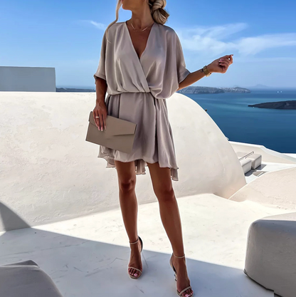Kiana - Vestido Mini Fluido Chic