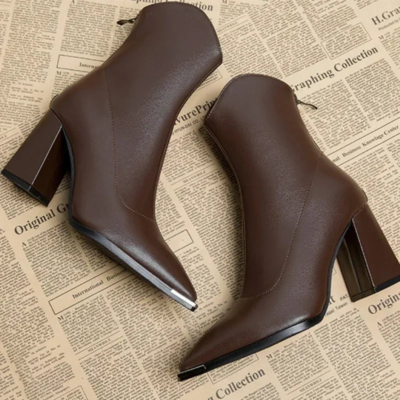 Tacones de Cuero de Corte Relajado