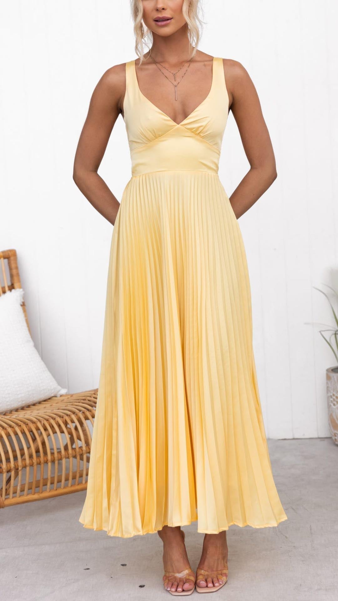 Jane | Vestido Maxi con Pliegues y Escote en V