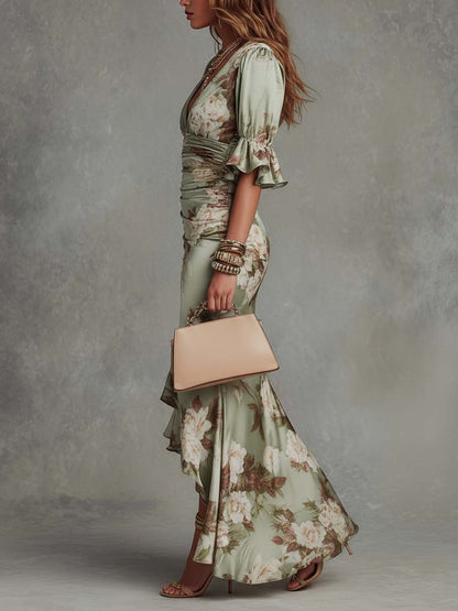 Anna - Vestido largo asimétrico de satén verde con escote en V, mangas de campana con volantes y motivo floral