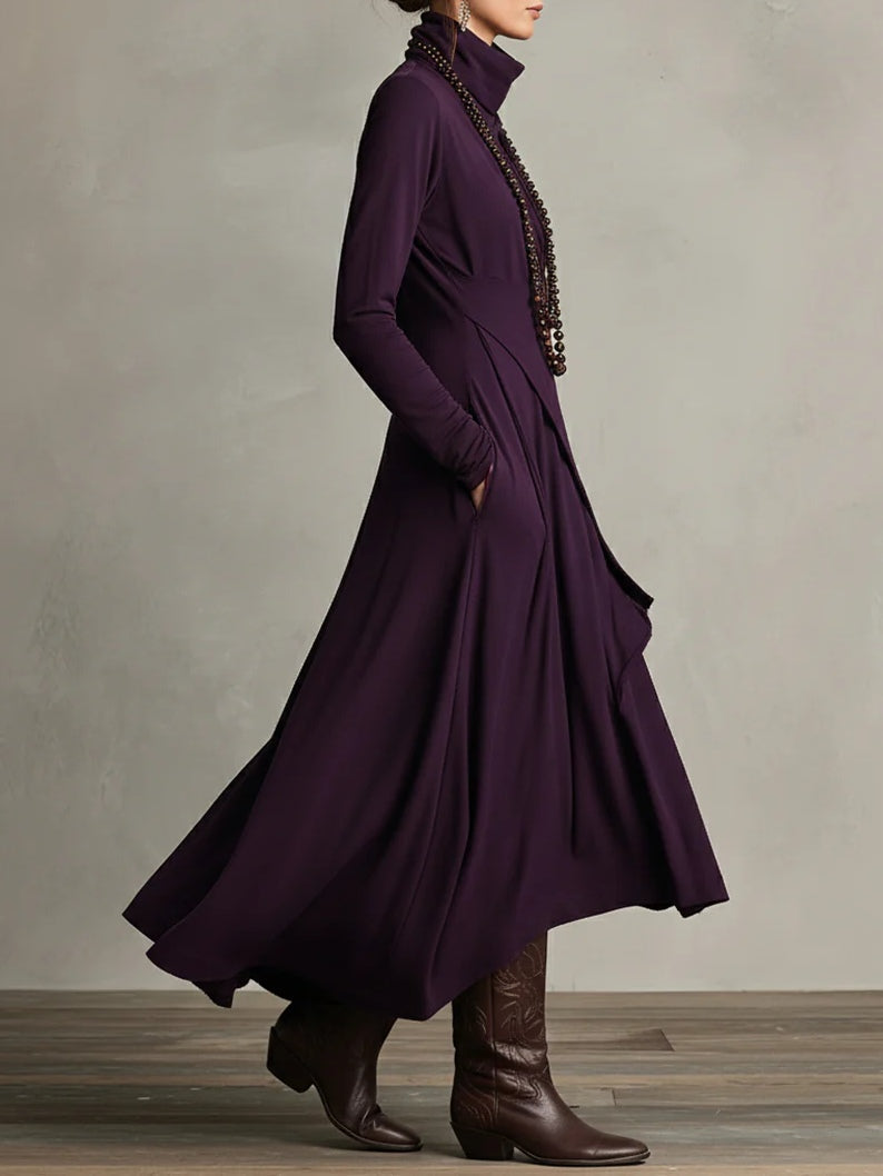 Vestido Maxi Púrpura con Cuello Alto y Drapado Asimétrico