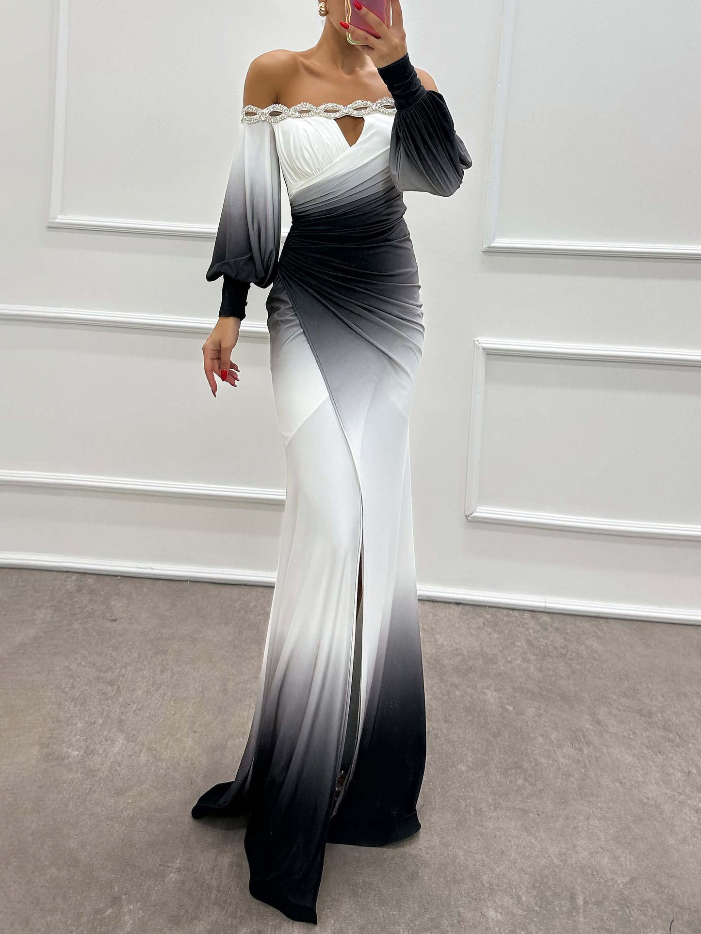 Delia | Vestido de Noche Off-Shoulder con Degradado