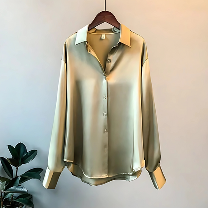 Celina – Blusa Clásica de Botones