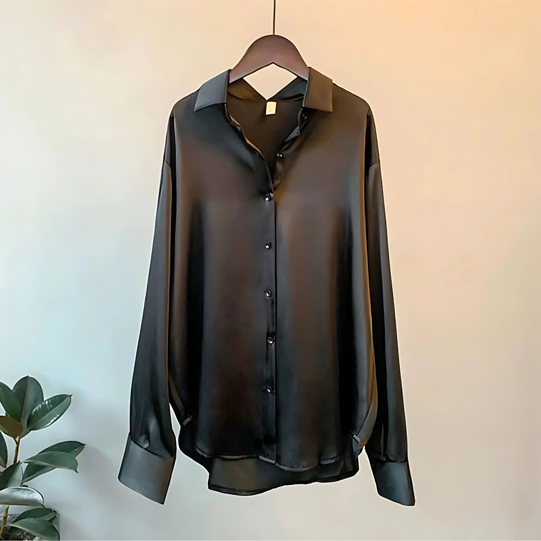 Celina – Blusa Clásica con Botones