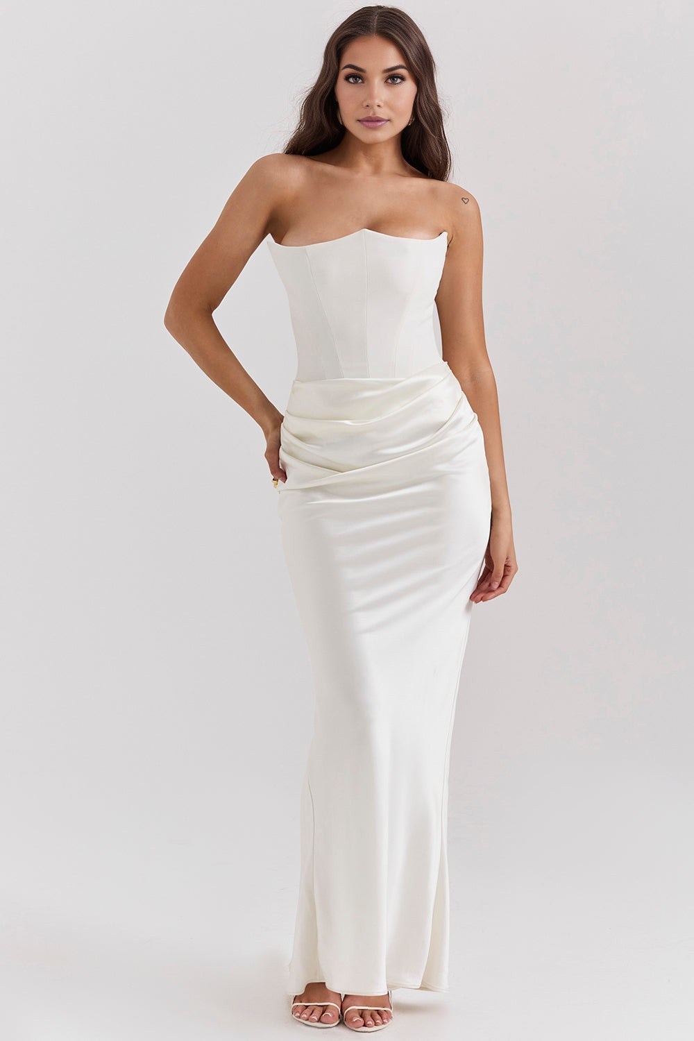 Paloma - Elegante Vestido Maxi Sin Mangas de Satén