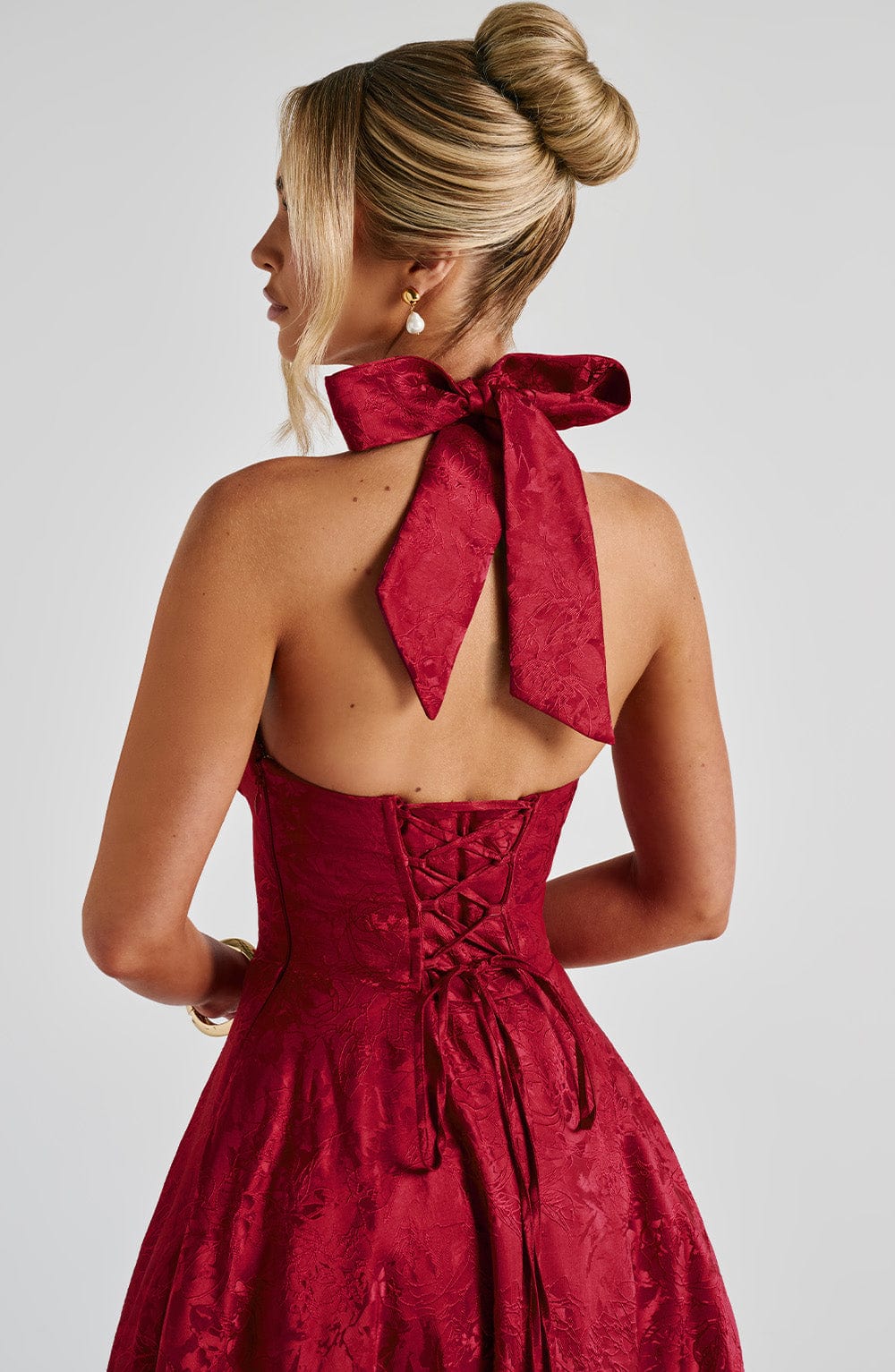 Eulalie - Vestido Sin Espalda Elegante con Escote en V