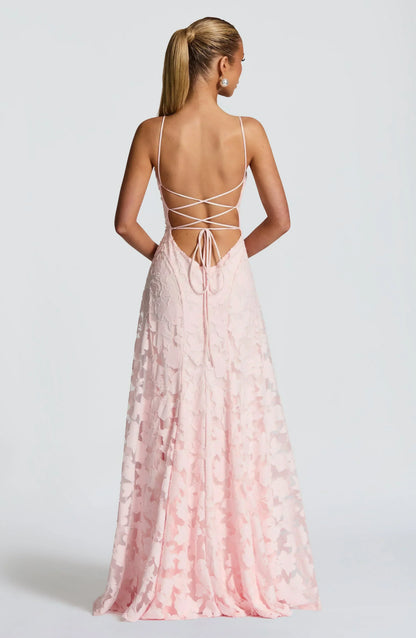 Lucina | Vestido Maxi de Elegancia Refinada
