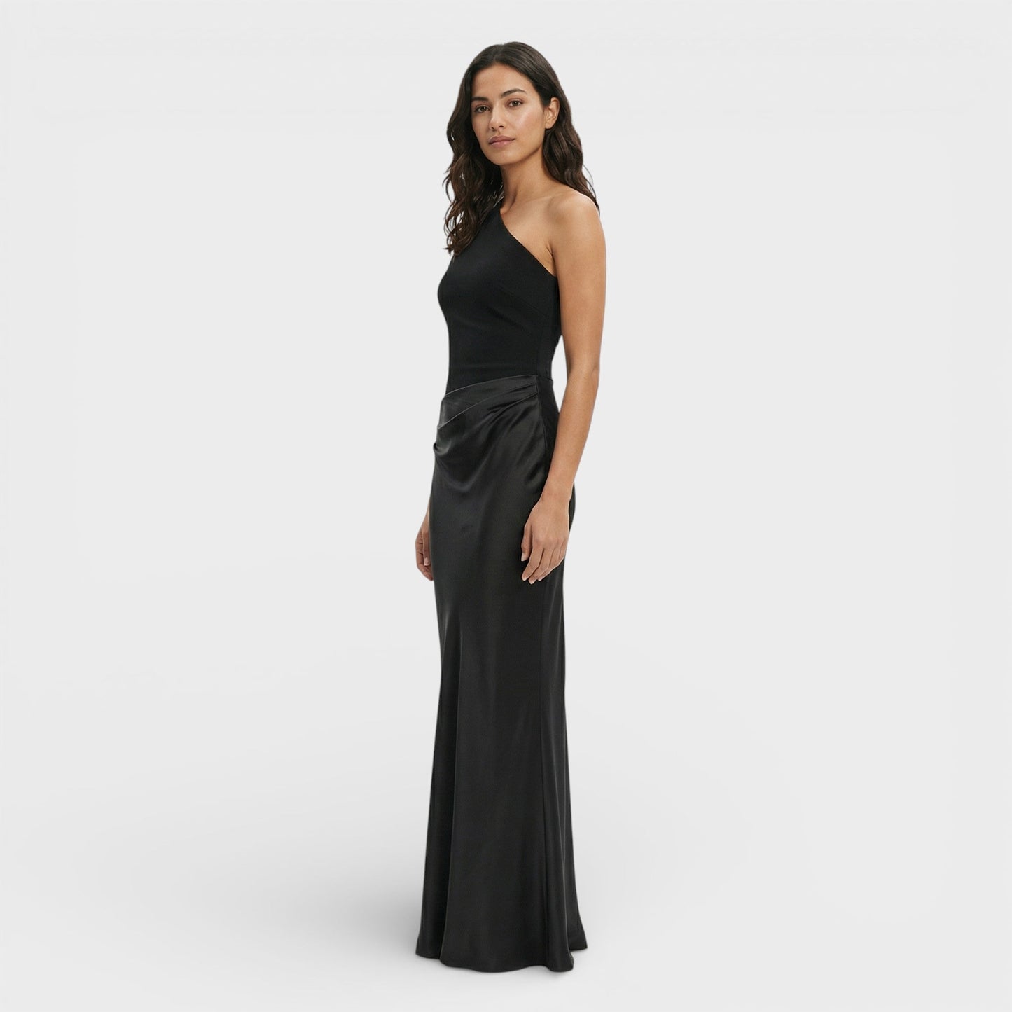 Vestido Maxi Satén Un Hombro