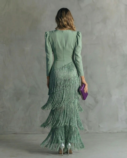 Clara ™ | Vestido Midi Elegante con Mangas de Flecos