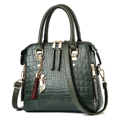 Bolso de Cuero con Relieve de Cocodrilo