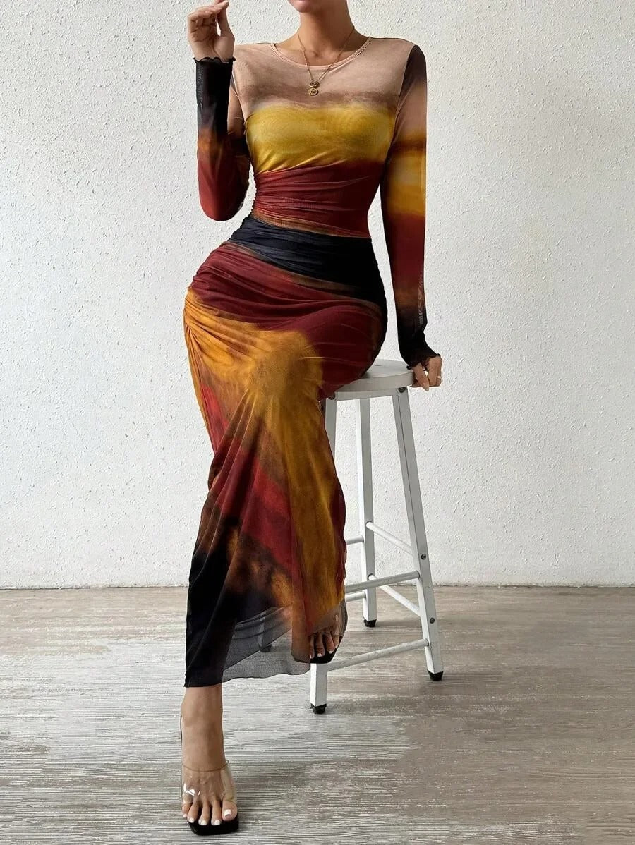 Serene - Vestido Ajustado de Manga Larga Impreso
