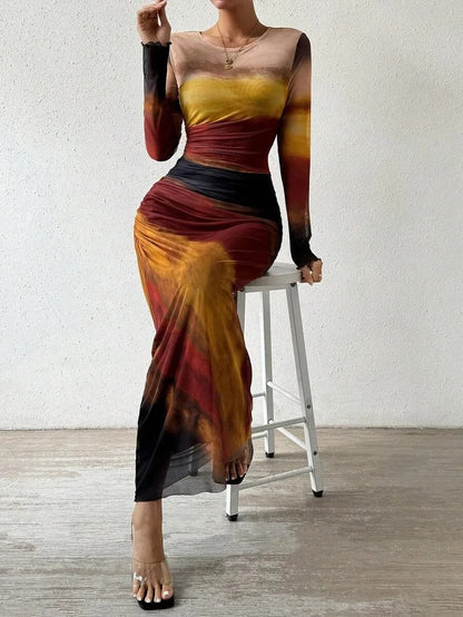 Serene - Vestido Ajustado de Manga Larga Impreso
